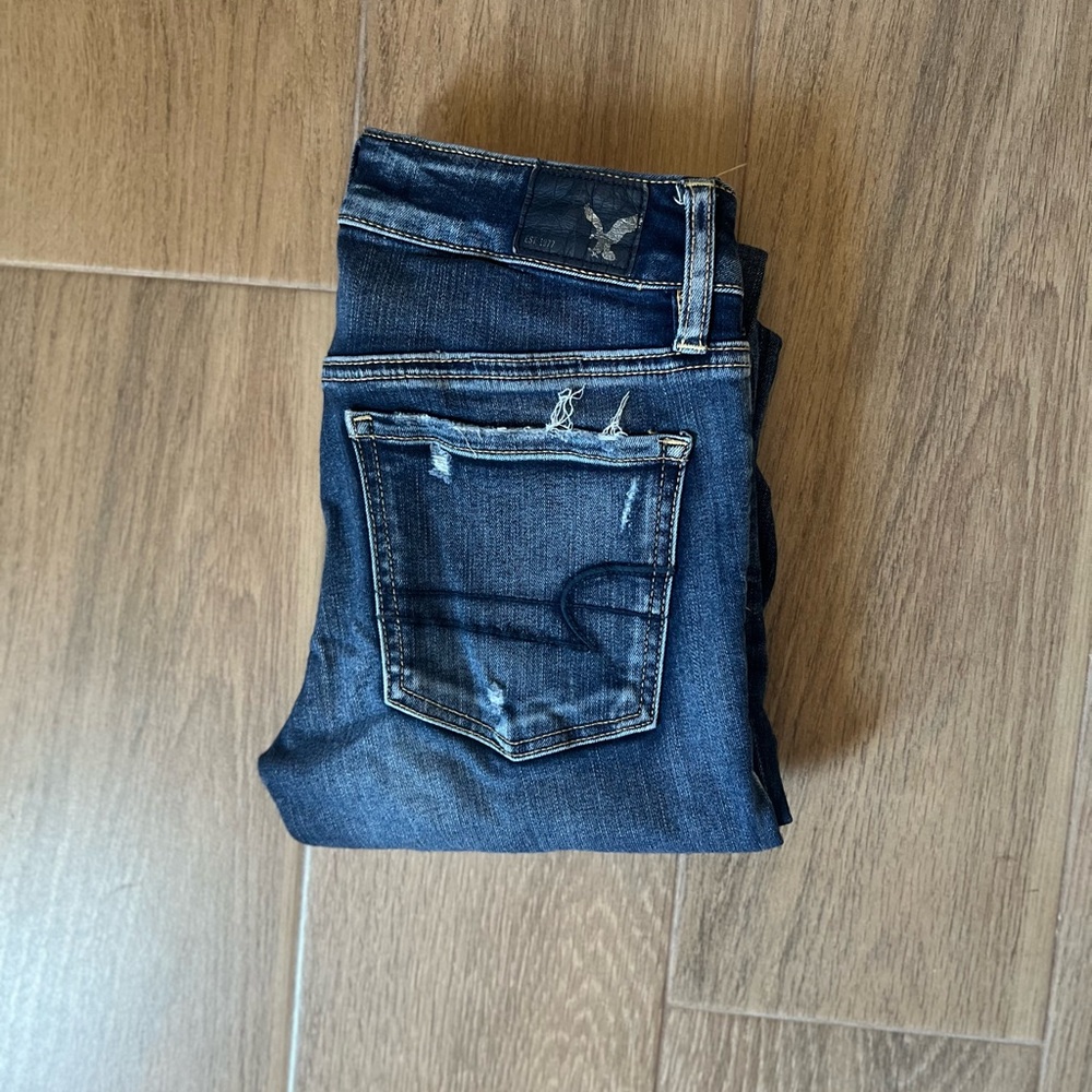American Eagle Distressed Cropped Skinny Jeans